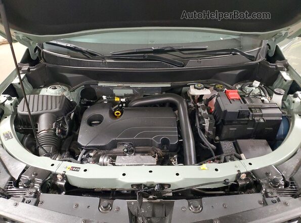 3GNAXPEG8TL143291 2026 CHEVROLET EQUINOX Green Vista del compartimento del motor