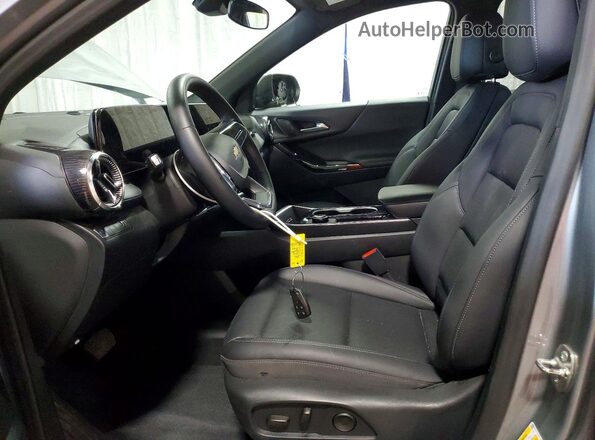 3GNAXPEG8TL209774 2026 CHEVROLET EQUINOX Silver Vista interior delantera