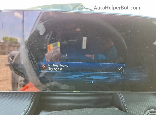 3GNAXPEG9SL313768 2025 CHEVROLET EQUINOX White Widok zestawu wskaźników