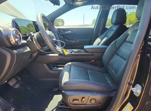 3GNAXPEG9TL230892 2026 CHEVROLET EQUINOX Black Widok wnętrza z przodu
