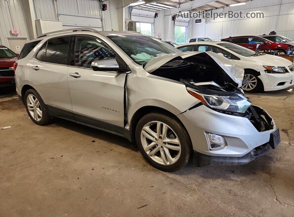 3GNAXPEX8LS562876 2020 CHEVROLET EQUINOX Серебряный Передняя правая четверть
