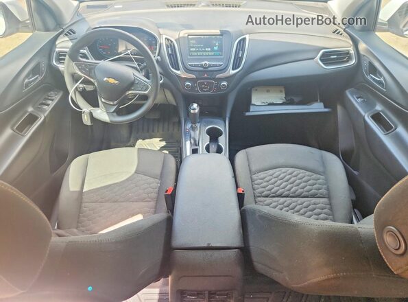 3GNAXSEV6JS571042 2018 CHEVROLET EQUINOX White Вид панелі приладів