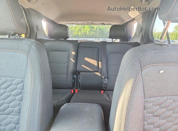 3GNAXSEVXJS593898 2018 CHEVROLET EQUINOX White Rear seats view