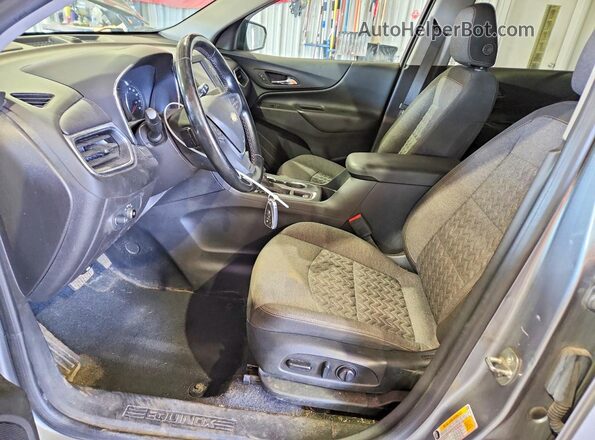 3GNAXTEG1PL240833 2023 CHEVROLET EQUINOX Серебряный Вид салона спереди