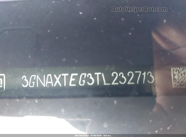 3GNAXTEG3TL232713 2026 CHEVROLET EQUINOX Silver Շարժիչի բաժամունքի տեսք