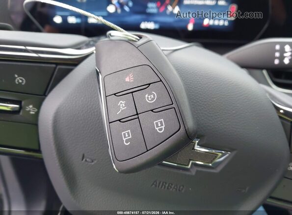 3GNAXTEG3TL274816 2026 CHEVROLET EQUINOX Черный Вид панели приборов