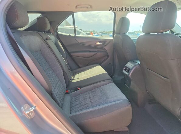 3GNAXTEG5PL154036 2023 CHEVROLET EQUINOX Silver Rear interior view