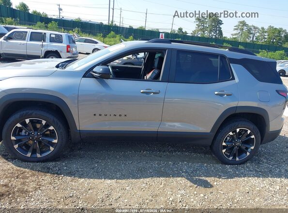 3GNAXTEG5TL243227 2026 CHEVROLET EQUINOX Gray Սալոնի հետևի տեսք