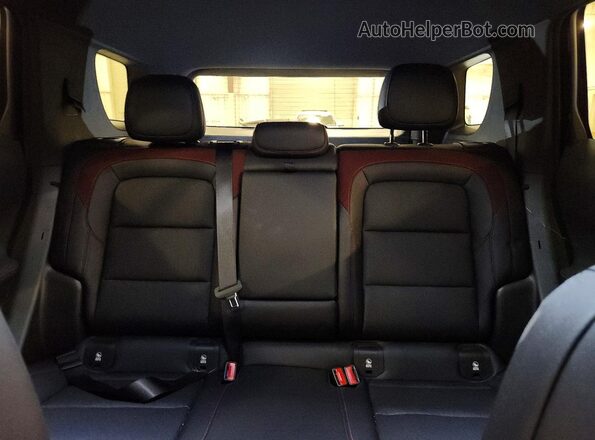 3GNAXTEG7TL266914 2026 CHEVROLET EQUINOX Blue Rear seats view