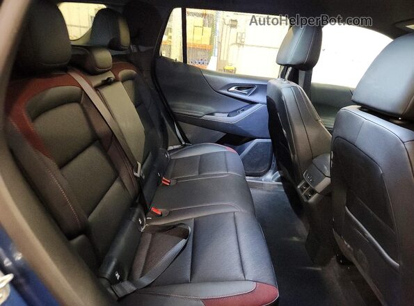 3GNAXTEG7TL266914 2026 CHEVROLET EQUINOX Blue Rear interior view