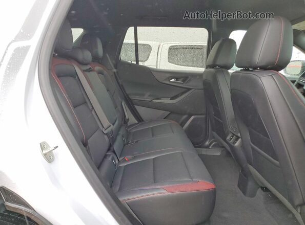 3GNAXTEG9TL219710 2026 CHEVROLET EQUINOX Белый Вид задней части салона