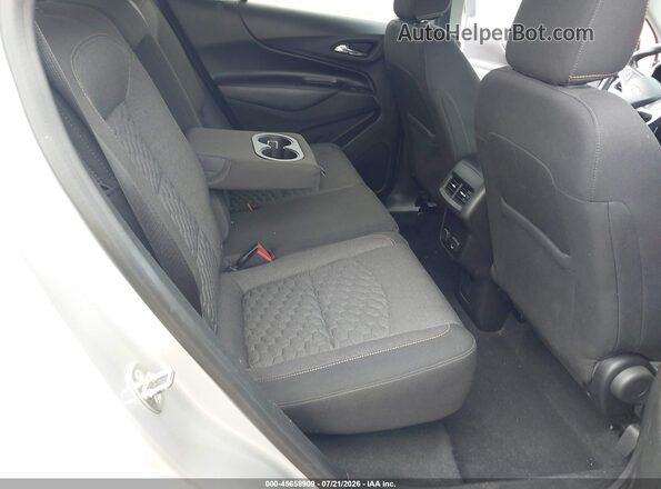 3GNAXTEX7JS641171 2018 CHEVROLET EQUINOX Silver VIN კოდის სტიკერის ხედი