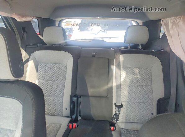 3GNAXUEG2RS100014 2024 CHEVROLET EQUINOX Black Widok tylnych siedzeń