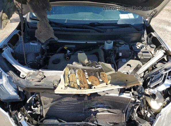 3GNAXUEV1MS138566 2021 CHEVROLET EQUINOX Silver Vista del compartimento del motor
