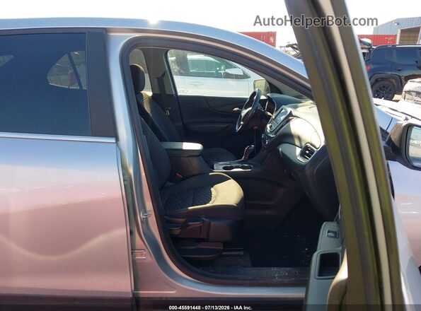 3GNAXUEV5ML349845 2021 CHEVROLET EQUINOX Серебряный Вид салона спереди