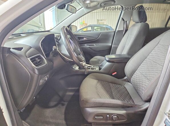 3GNAXUEV6MS137591 2021 CHEVROLET EQUINOX Белый Вид салона спереди