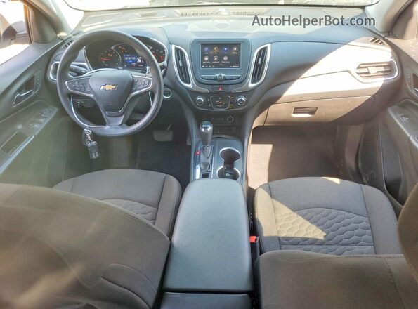 3GNAXUEV8MS179647 2021 CHEVROLET EQUINOX Silver Widok deski rozdzielczej