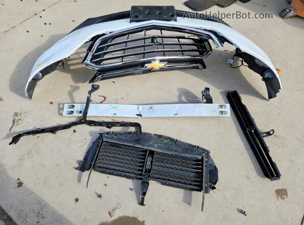 3GNAXYEX1LS524962 2020 CHEVROLET EQUINOX White Շարժիչի բաժամունքի տեսք