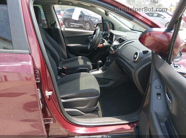 3GNCJKSB2GL257198 2016 CHEVROLET TRAX Red Вид салону спереду
