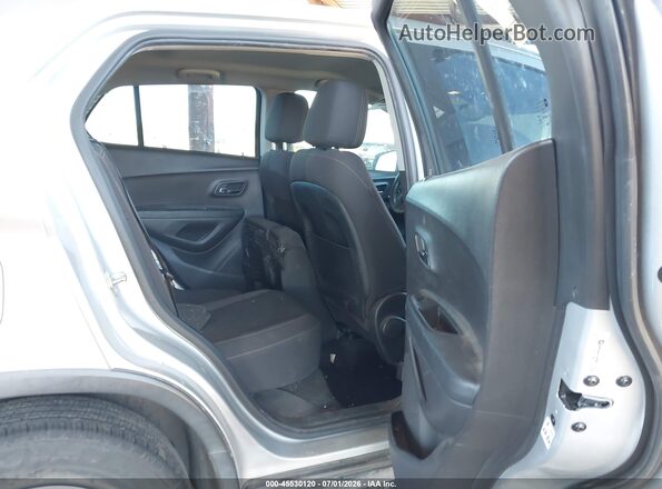 3GNCJKSB2JL302986 2018 CHEVROLET TRAX Серебряный Вид наклейки с VIN-кодом