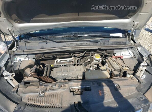 3GNCJKSB2LL149688 2020 CHEVROLET TRAX Серый Вид задней части салона