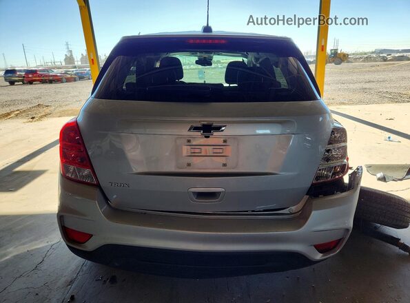 3GNCJKSB2LL285948 2020 CHEVROLET TRAX Silver Widok z tyłu