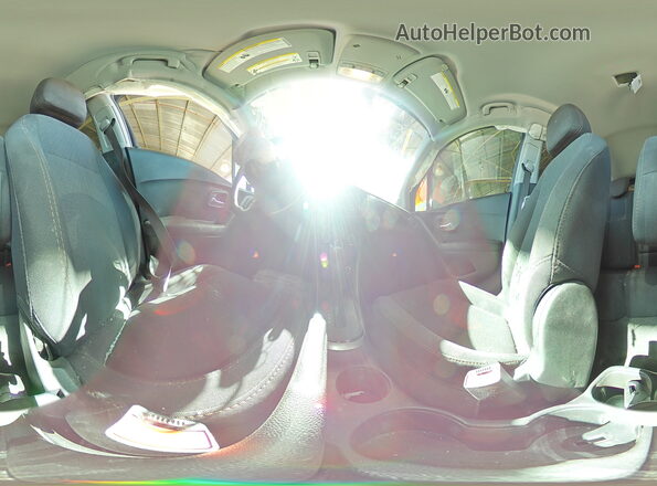 3GNCJKSB2LL285948 2020 CHEVROLET TRAX Silver Widok naklejki z numerem VIN