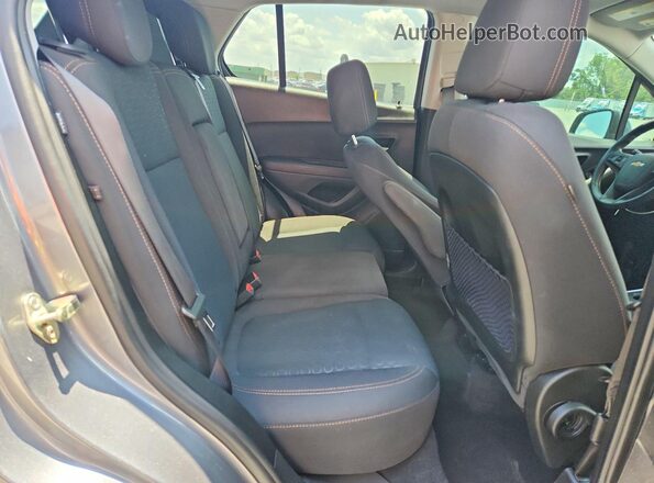 3GNCJKSB3LL156231 2020 CHEVROLET TRAX Серый Вид задних сидений