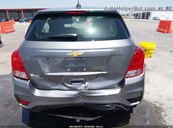 3GNCJKSB4LL272019 2020 CHEVROLET TRAX Gray წინა ხედი