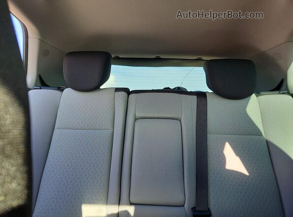 3GNCJKSB5LL148115 2020 CHEVROLET TRAX White Widok tylnych siedzeń
