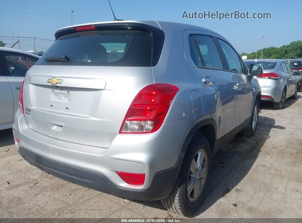3GNCJKSB5LL202190 2020 CHEVROLET TRAX Серебряный Задняя правая четверть