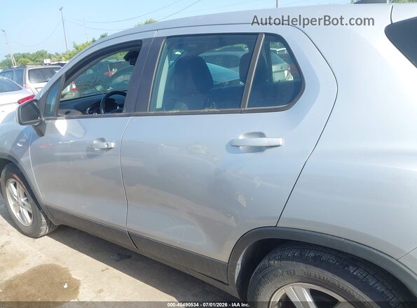 3GNCJKSB5LL202190 2020 CHEVROLET TRAX Серебряный Панорамный вид салона 360°