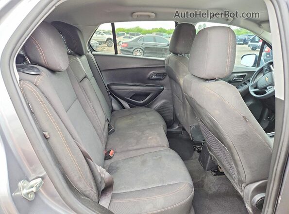 3GNCJKSB6LL221864 2020 CHEVROLET TRAX Gray უკანა სალონის ხედი