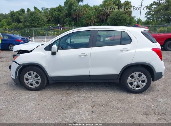 3GNCJKSB8KL139357 2019 CHEVROLET TRAX White Սալոնի 360 աստիճան տեսք