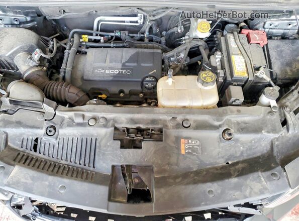 3GNCJKSB8LL152126 2020 CHEVROLET TRAX Gray Widok komory silnika
