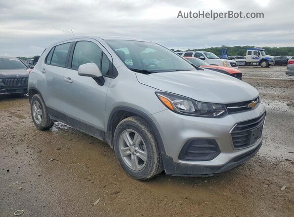 3GNCJKSB8LL341875 2020 CHEVROLET TRAX Silver Front right