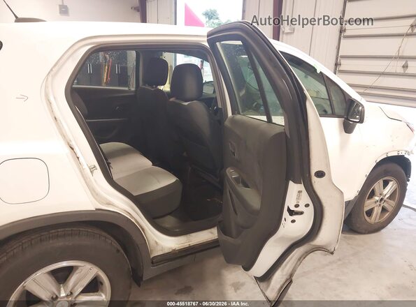 3GNCJKSB9KL201090 2019 CHEVROLET TRAX White VIN կոդի պիտակի տեսք