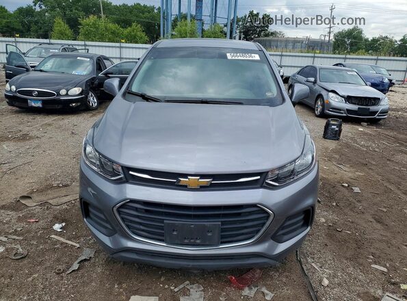3GNCJKSBXLL154492 2020 CHEVROLET TRAX Gray Вид спереду