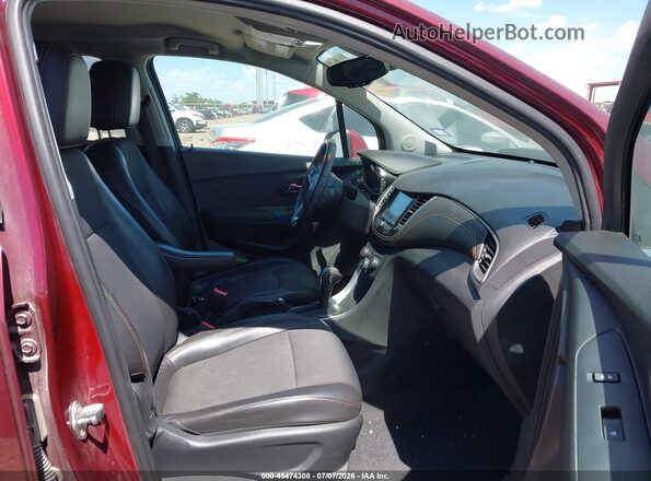 3GNCJLSB0HL234168 2017 CHEVROLET TRAX Темно-бордовый Вид салона спереди