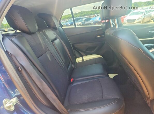 3GNCJLSB0LL309637 2020 CHEVROLET TRAX Синий Вид задней части салона