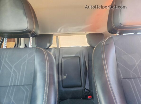 3GNCJLSB0LL309637 2020 CHEVROLET TRAX Синий Вид задних сидений