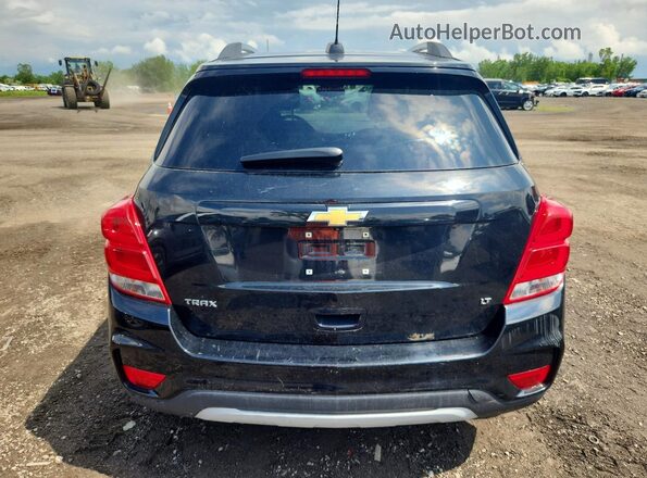 3GNCJLSB1HL289776 2017 CHEVROLET TRAX Черный Вид сзади