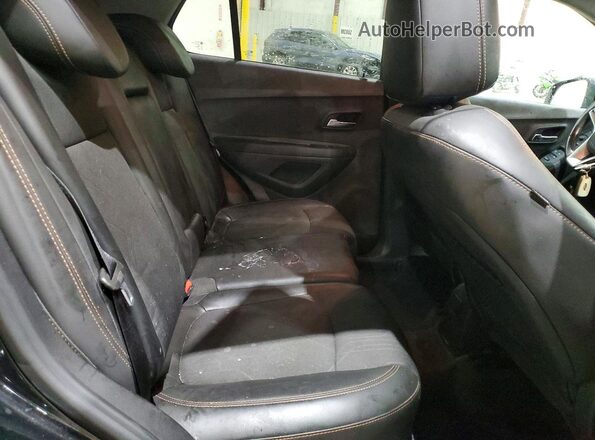 3GNCJLSB1JL384263 2018 CHEVROLET TRAX Черный Вид задней части салона