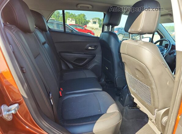 3GNCJLSB1KL278560 2019 CHEVROLET TRAX Orange Սալոնի հետևի տեսք