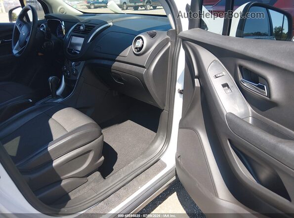 3GNCJLSB2GL233764 2016 CHEVROLET TRAX White Սալոնի դիմացի տեսք