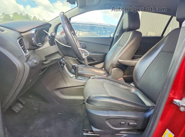 3GNCJLSB2JL408876 2018 CHEVROLET TRAX Red Front interior view