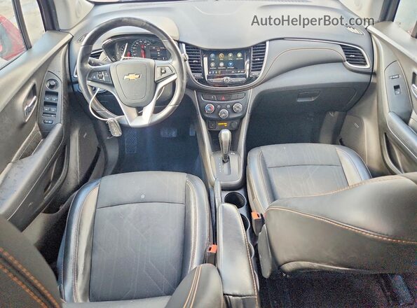 3GNCJLSB2JL408876 2018 CHEVROLET TRAX Red Dashboard view