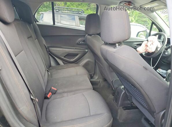 3GNCJLSB2LL343028 2020 CHEVROLET TRAX Black Rear interior view