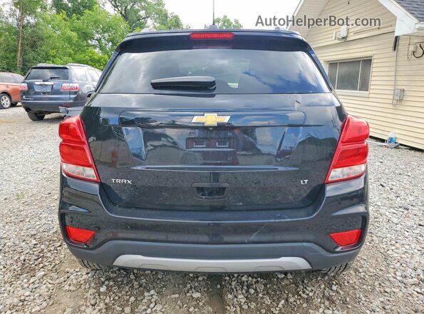 3GNCJLSB2LL343028 2020 CHEVROLET TRAX Black Rear view
