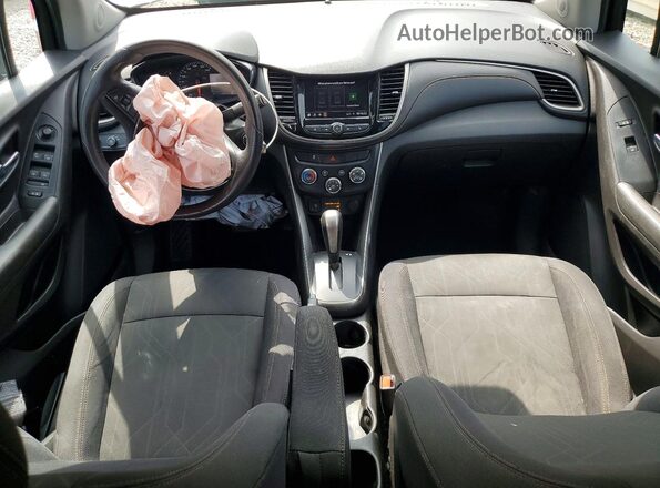 3GNCJLSB2LL343028 2020 CHEVROLET TRAX Black Dashboard view